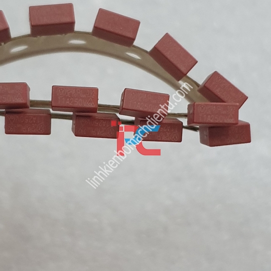 Cầu chì vuông 1A/300v