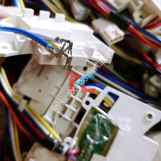 Cảm biến motor máy giặt Aqua Inverter