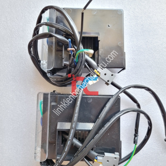 Mạch Công Suất Tủ Đông Sanaky BSA075NHMV ( rắc dây )