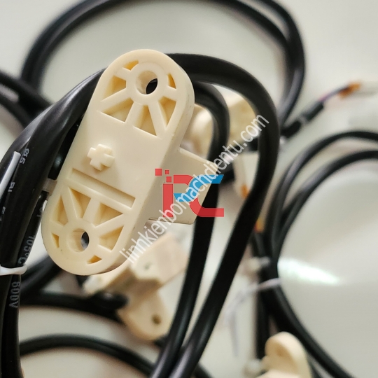 Đếm từ motor máy giặt Toshiba model DK - K900